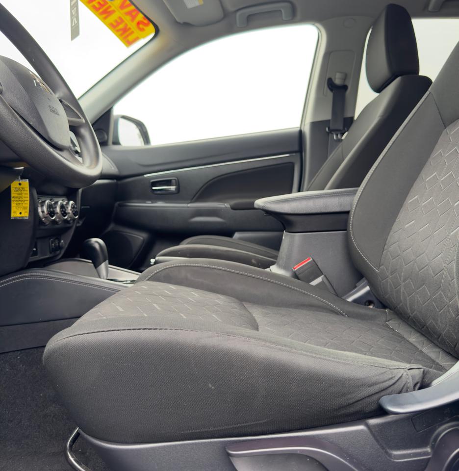 Mitsubishi Outlander Sport 2.0 ES 4WD 2024