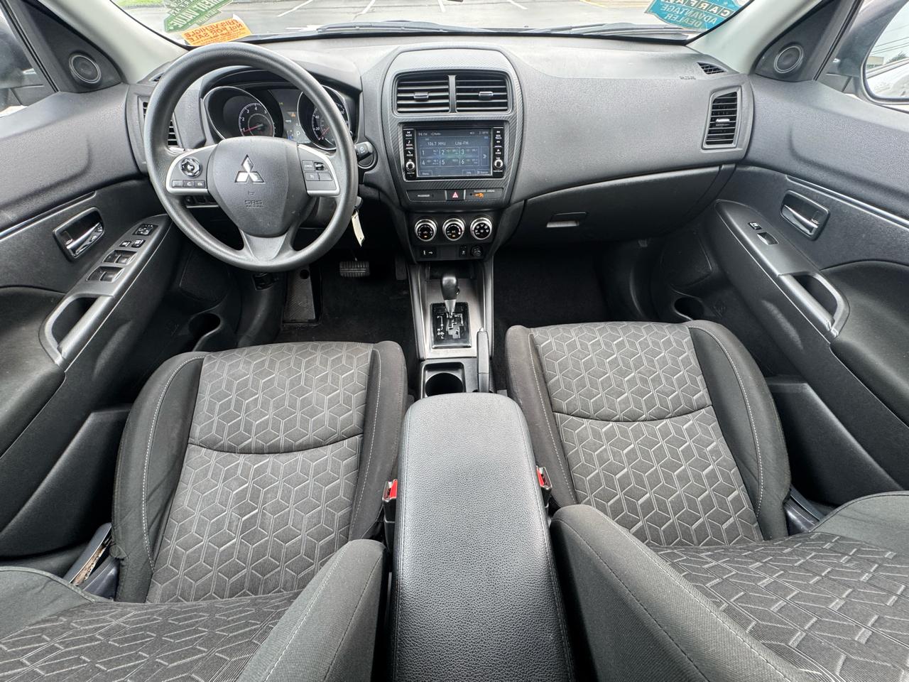 Mitsubishi Outlander Sport 2.0 ES 4WD 2024