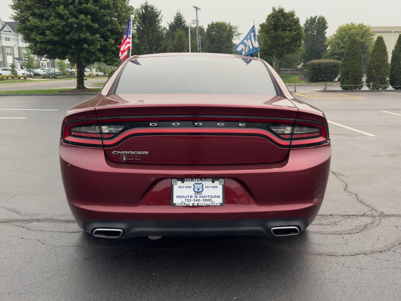 Dodge Charger SE 2017