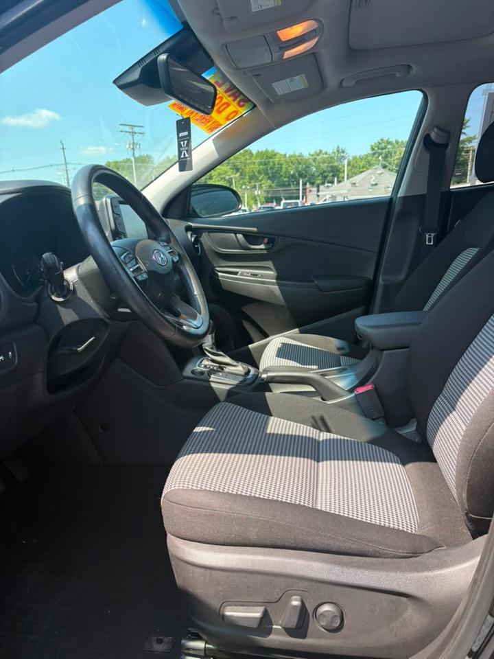 Hyundai Kona SEL Plus Auto AWD 2021