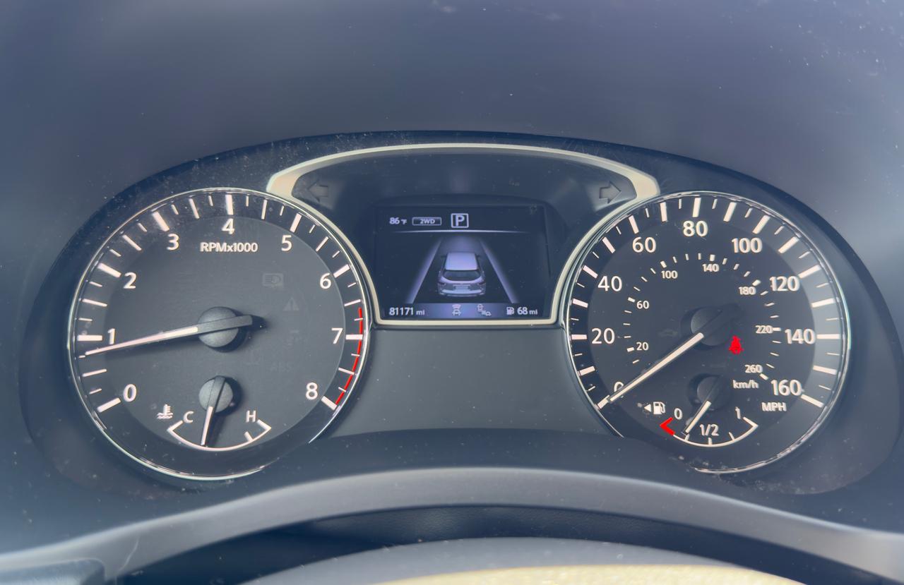 Nissan Pathfinder SV 4WD 2020