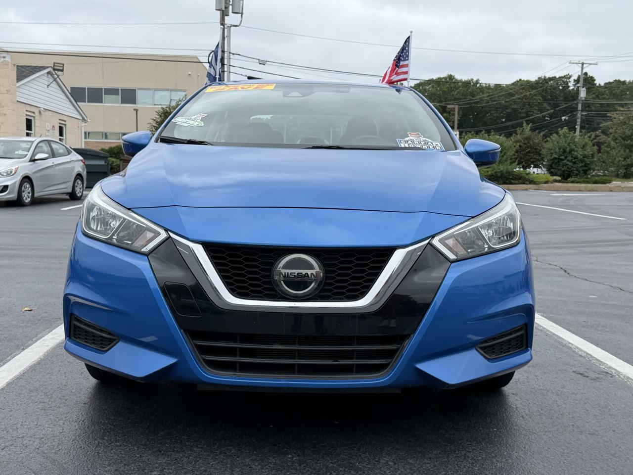 Nissan Versa SV 2021