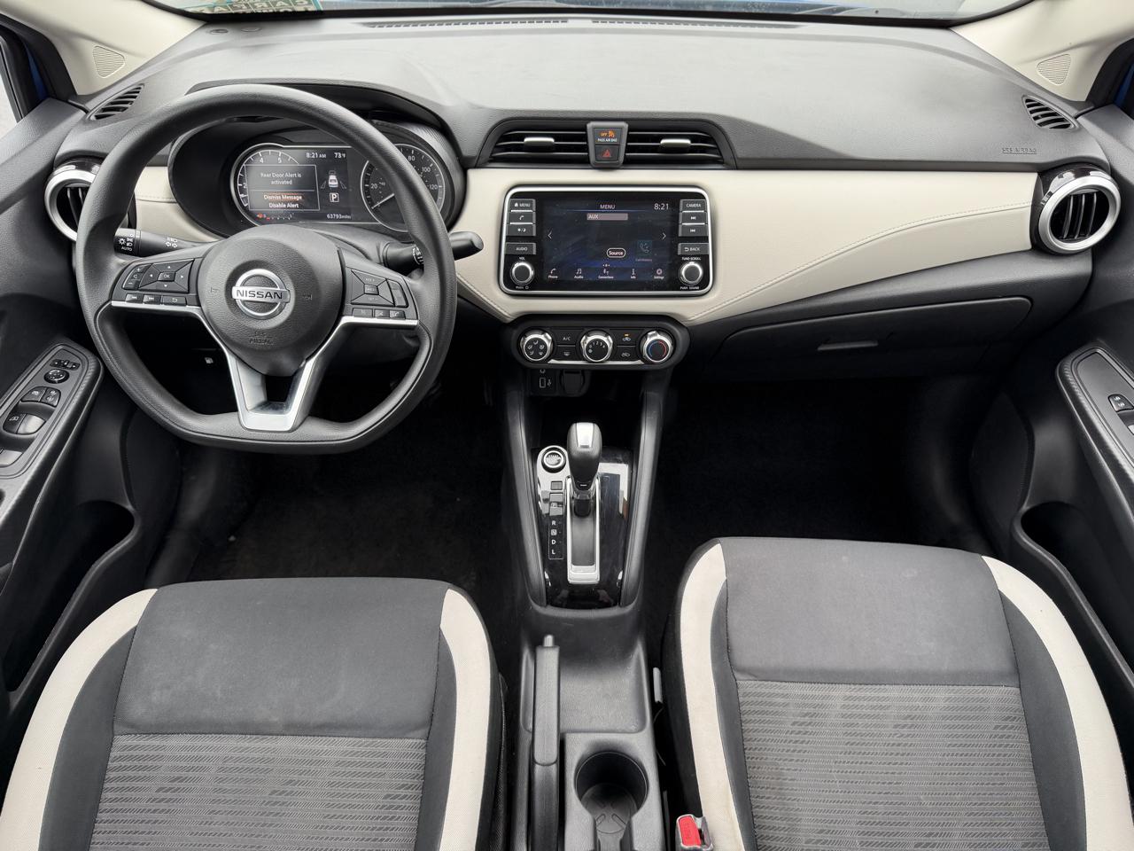 Nissan Versa SV 2021