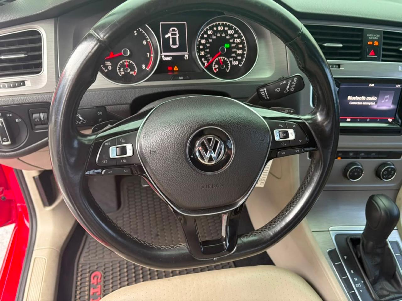 Volkswagen Golf TSI S 6A 2015