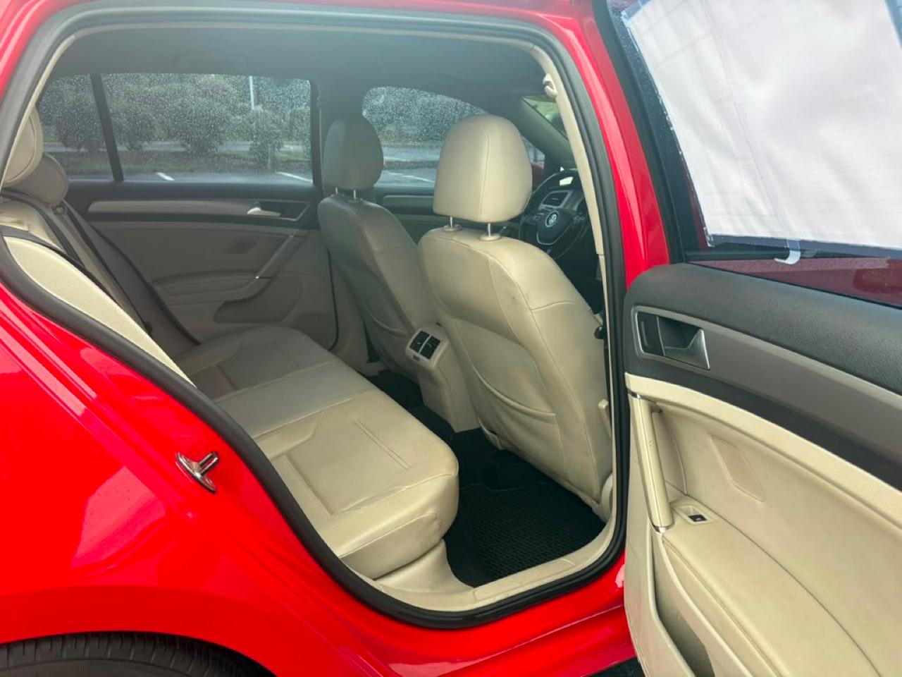 Volkswagen Golf TSI S 6A 2015
