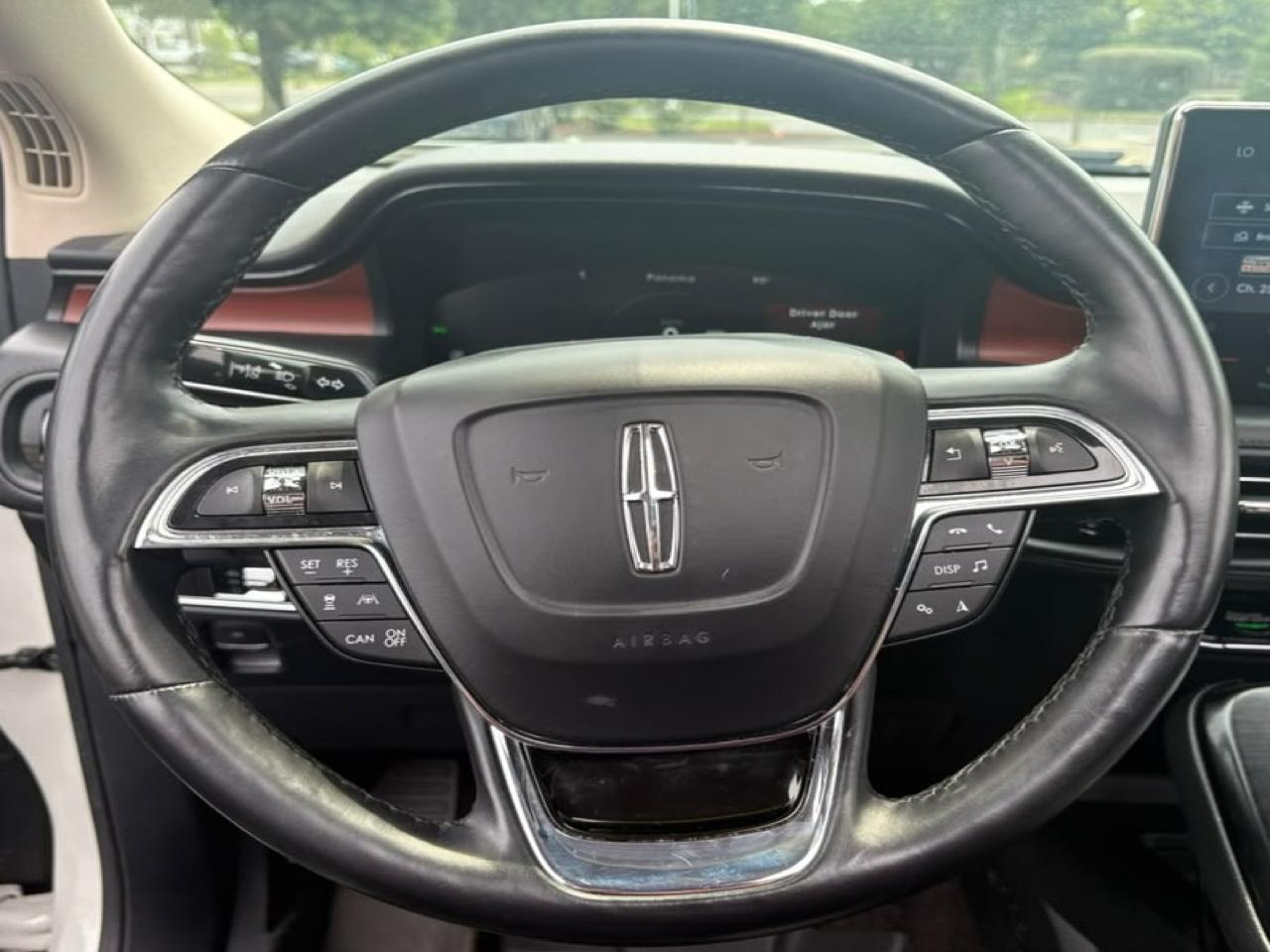 Lincoln Nautilus Reserve AWD 2021