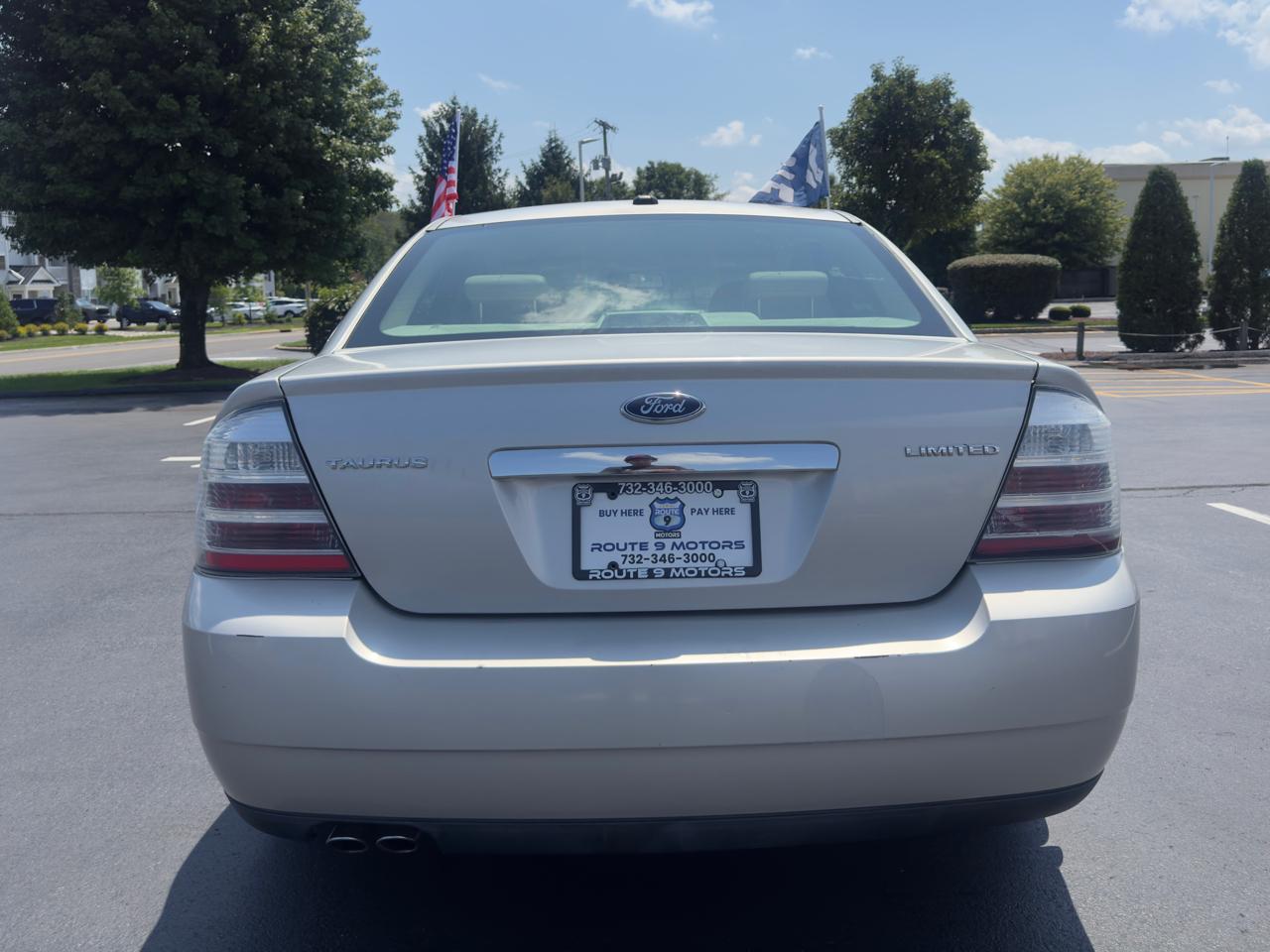 Ford Taurus Limited 2008