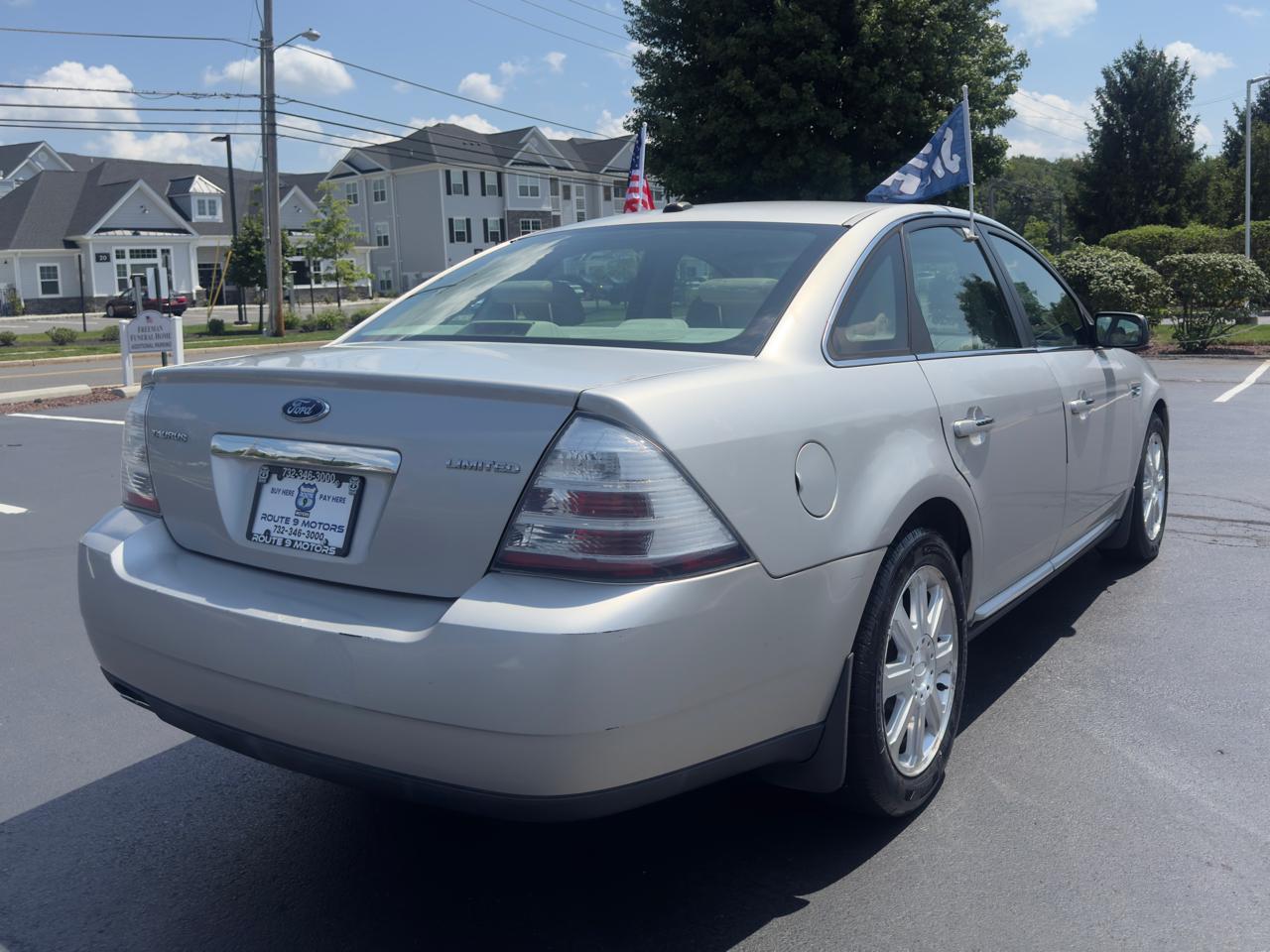 Ford Taurus Limited 2008