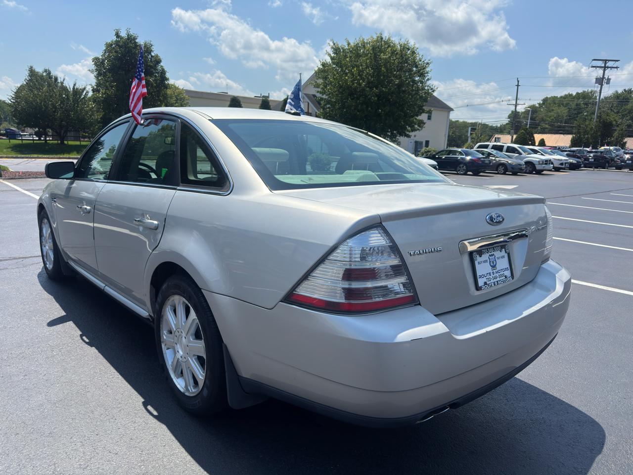 Ford Taurus Limited 2008