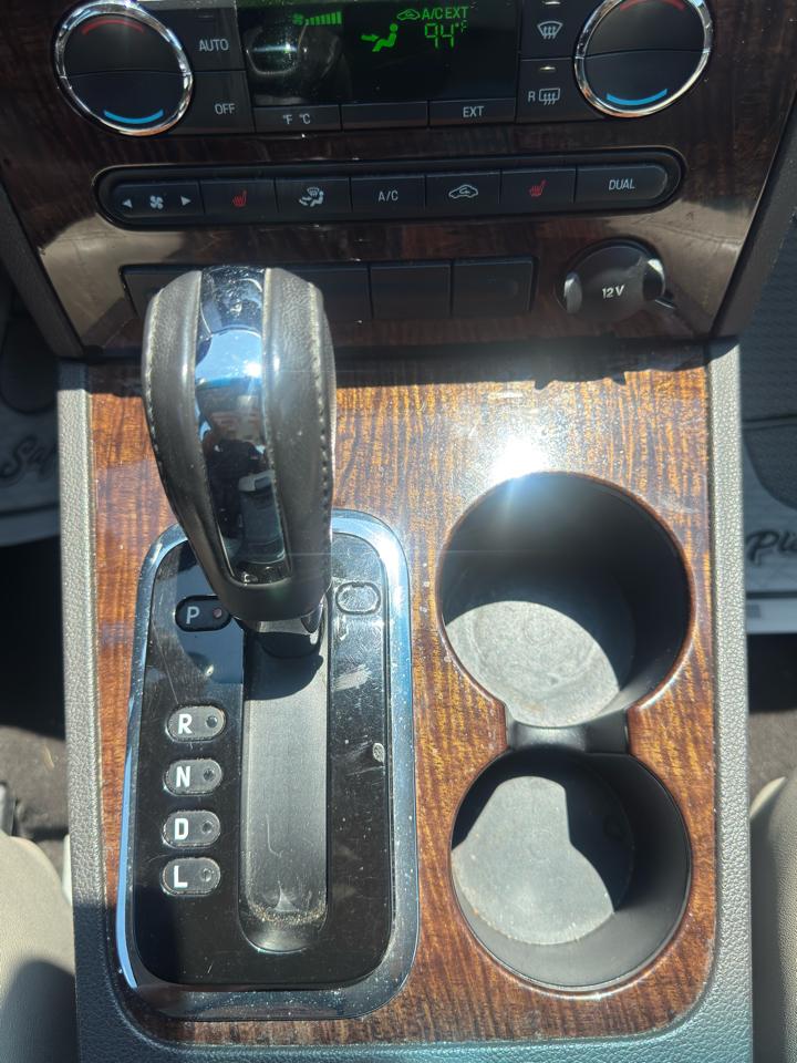 Ford Taurus Limited 2008