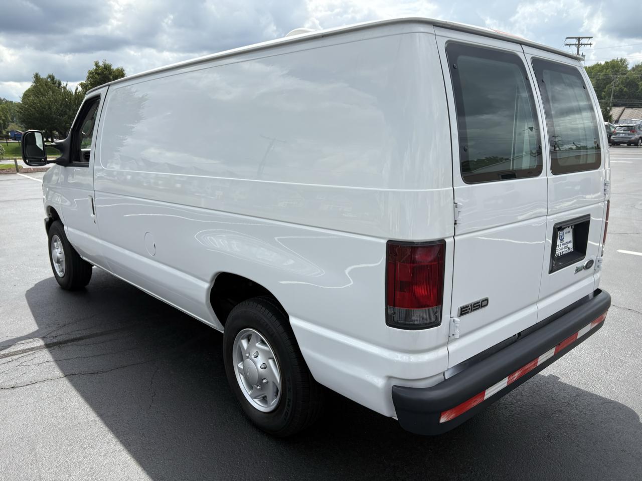 Ford E-150  2013
