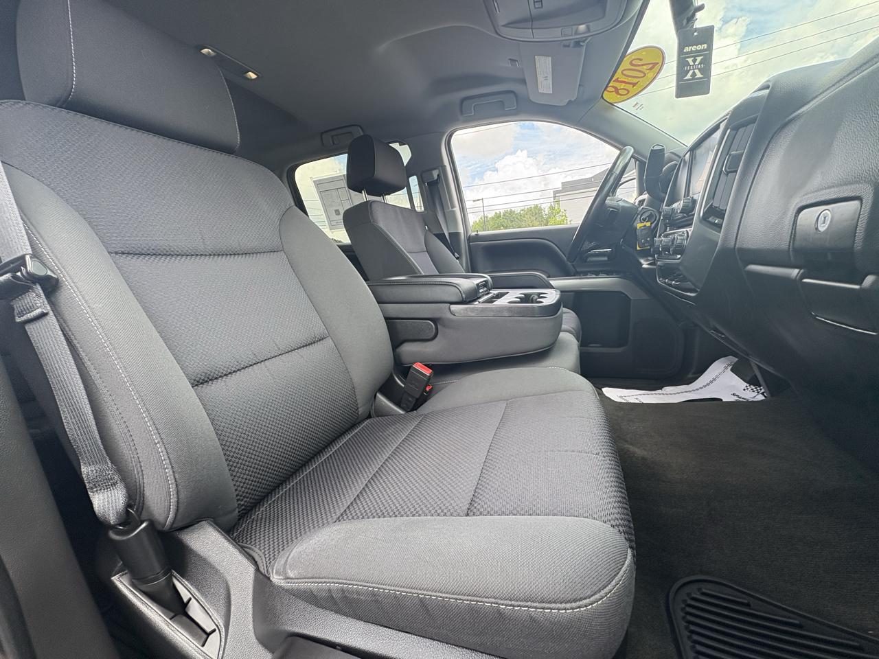 Chevrolet Silverado 1500 LT Crew Cab 4WD 2018