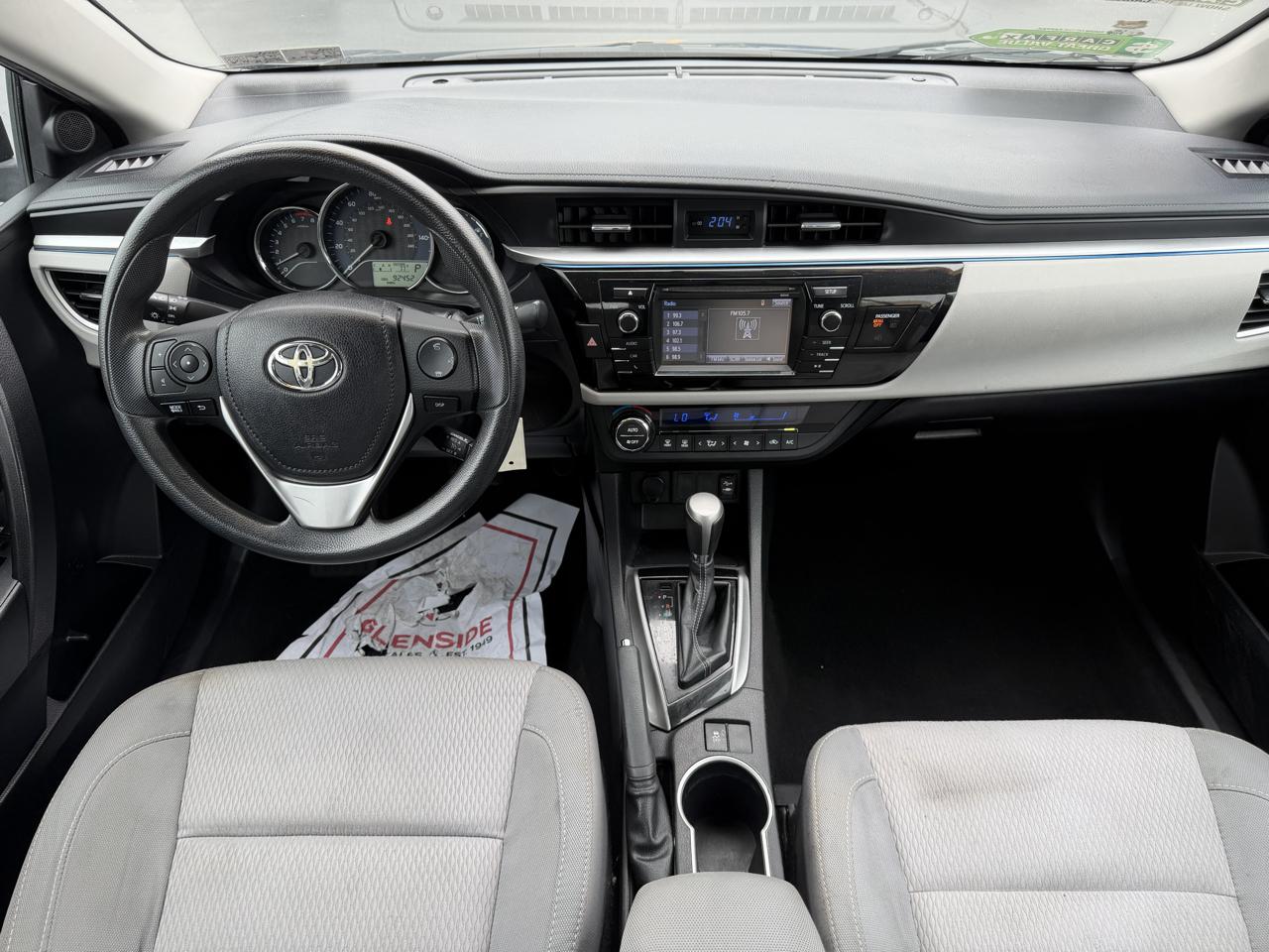 Toyota Corolla LE 2015