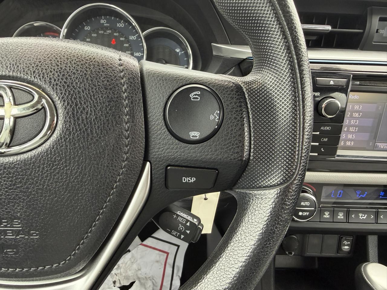 Toyota Corolla LE 2015