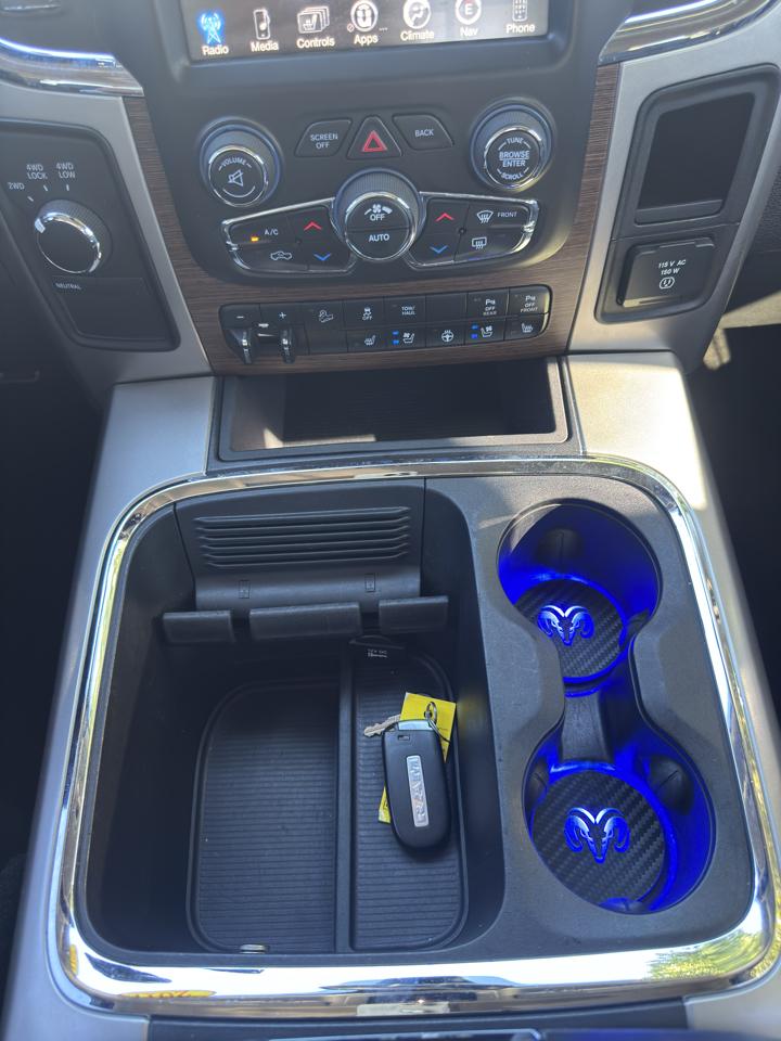 RAM 2500 Laramie Crew Cab SWB 4WD 2017