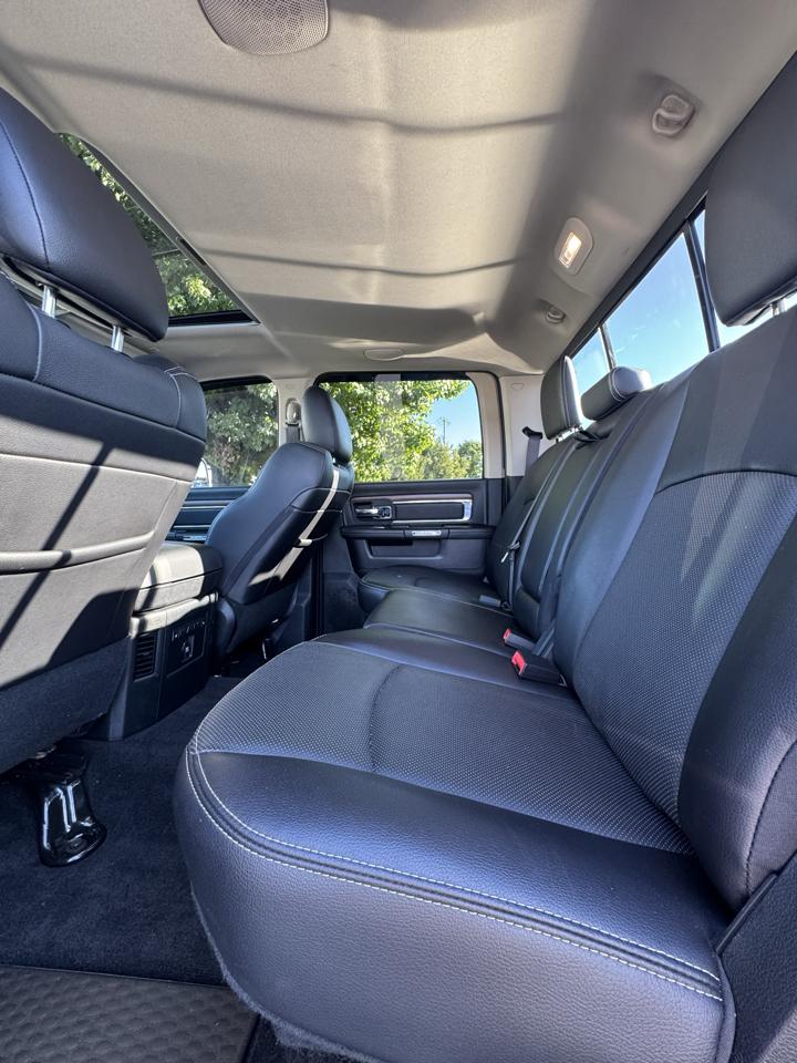 RAM 2500 Laramie Crew Cab SWB 4WD 2017