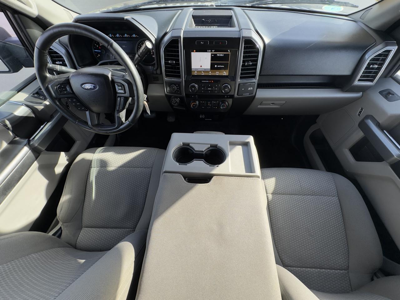 Ford F-150 XLT SuperCrew Short Box 4WD 2017
