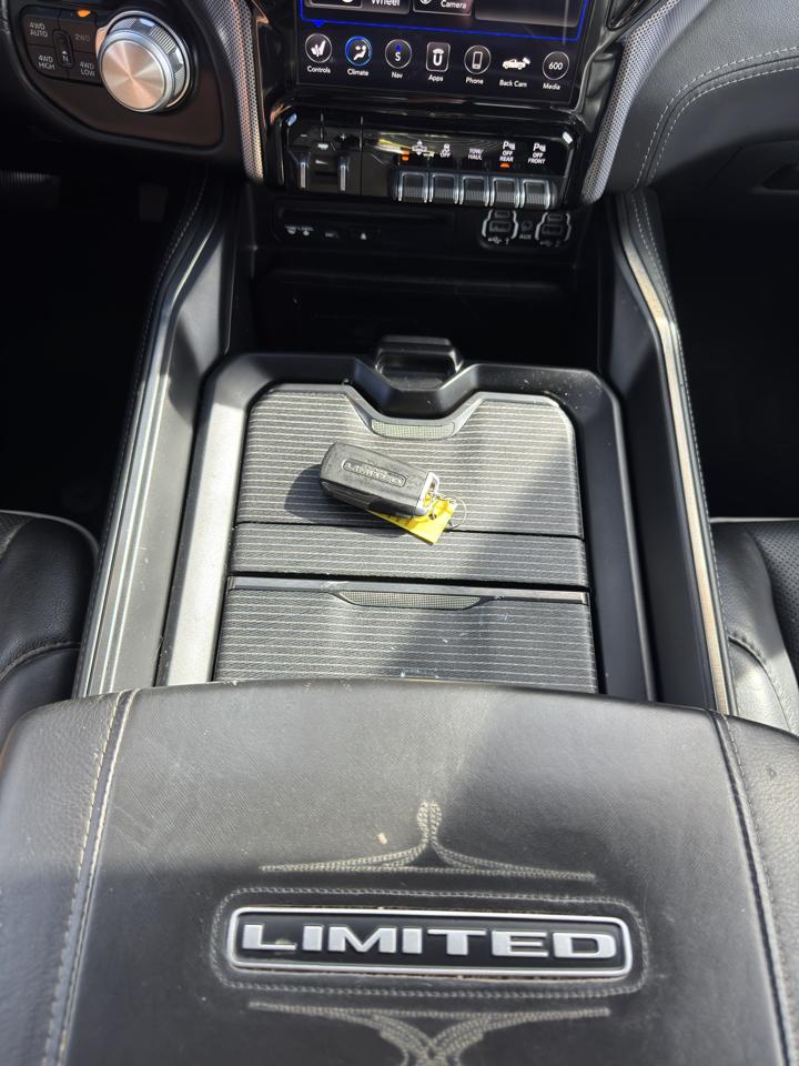 RAM 1500 Limited Crew Cab SWB 4WD 2019