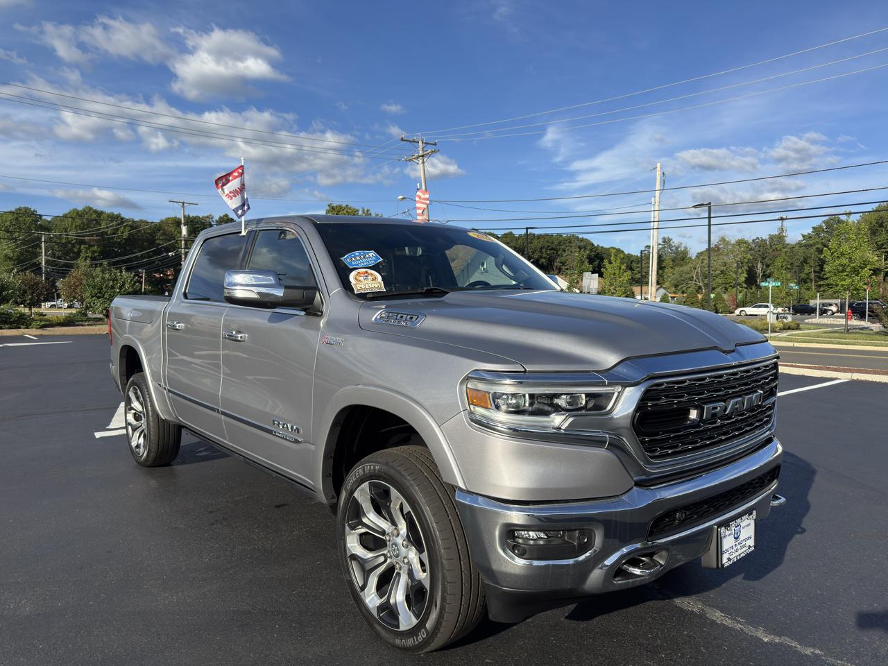 RAM 1500 Limited Crew Cab SWB 4WD 2022