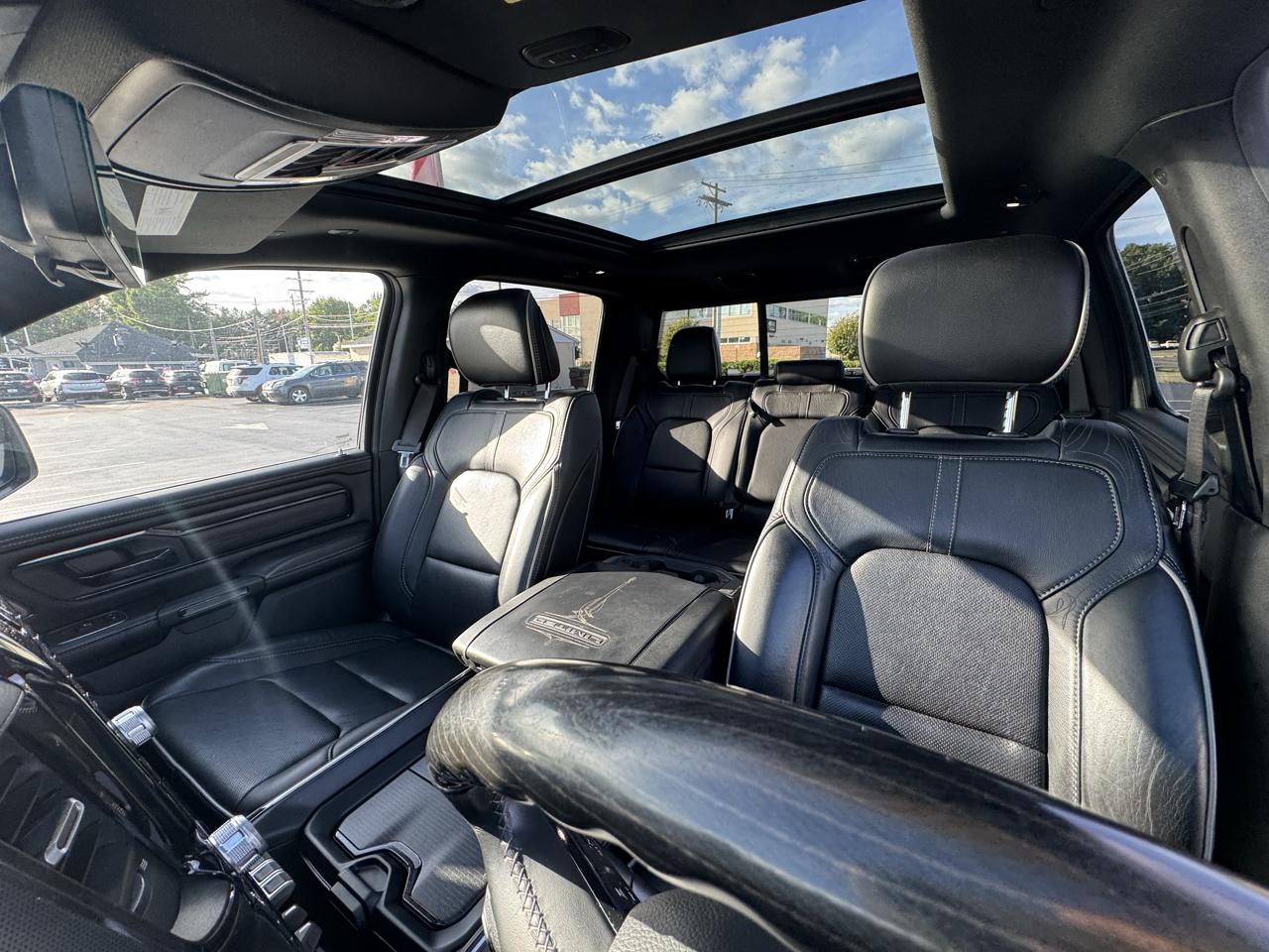 RAM 1500 Limited Crew Cab SWB 4WD 2022