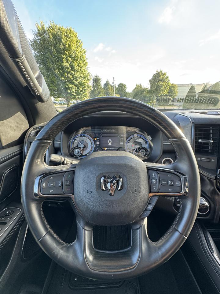 RAM 1500 Limited Crew Cab SWB 4WD 2022