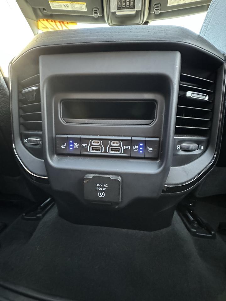 RAM 1500 Limited Crew Cab SWB 4WD 2022