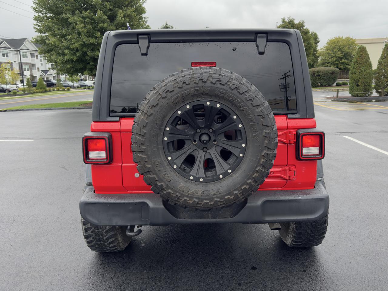 Jeep Wrangler Unlimited Sport 2018