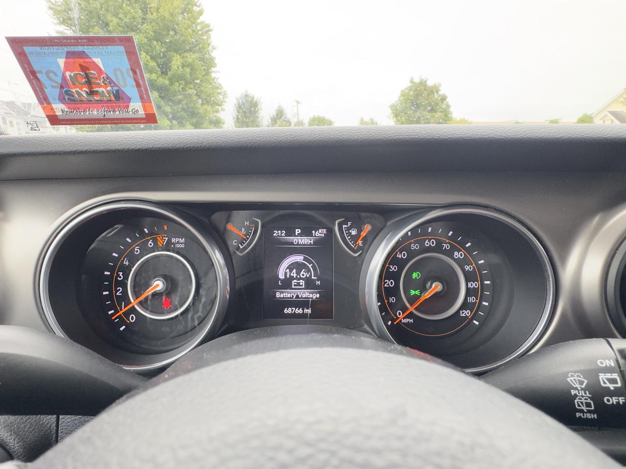 Jeep Wrangler Unlimited Sport 2018