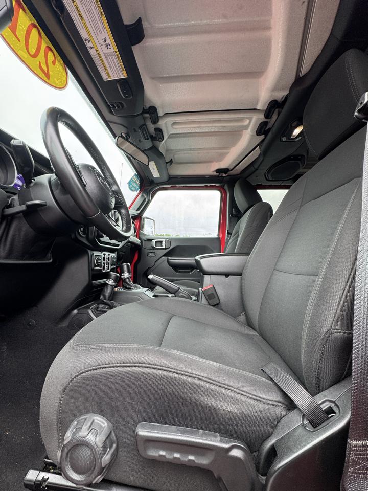 Jeep Wrangler Unlimited Sport 2018