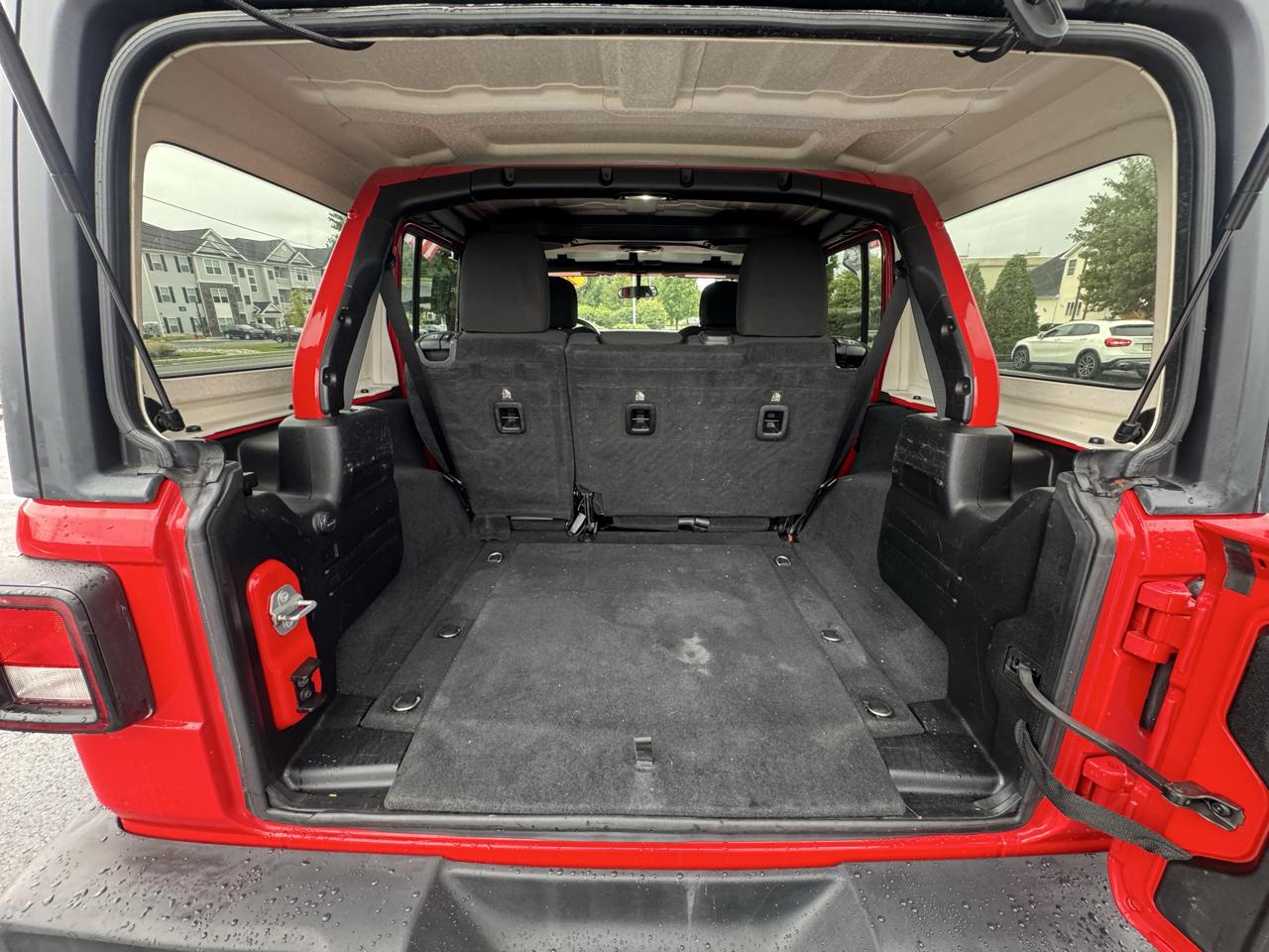 Jeep Wrangler Unlimited Sport 2018
