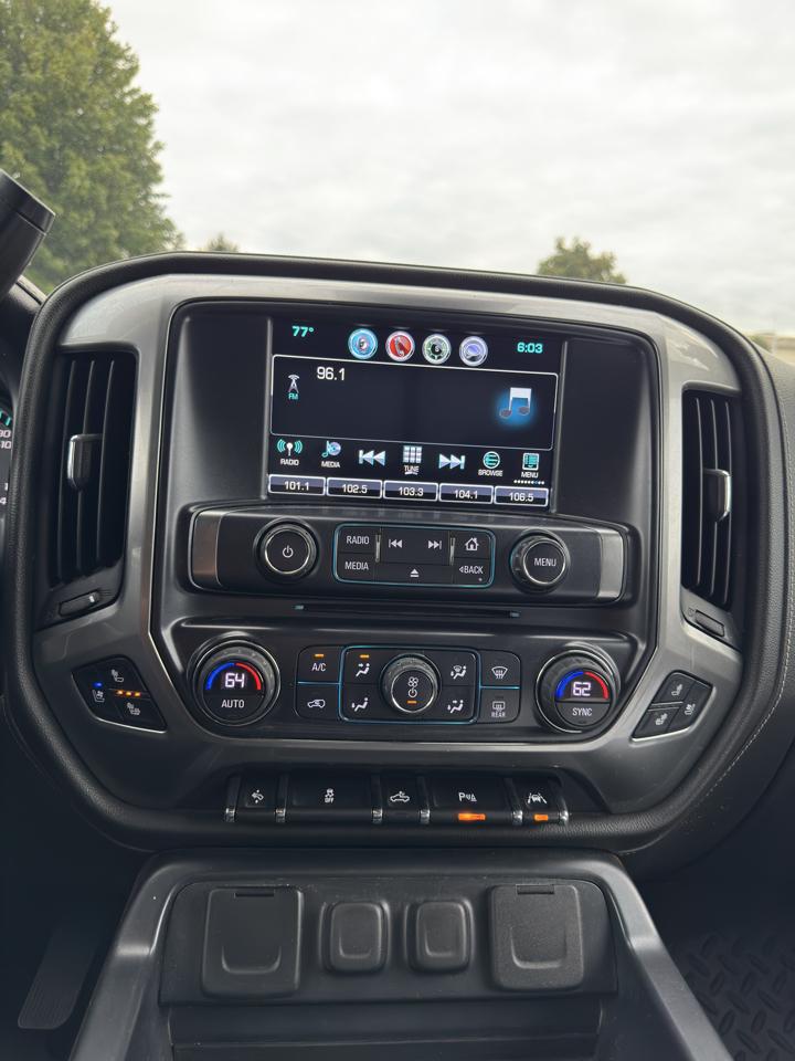 Chevrolet Silverado 1500 LTZ Double Cab Short Box 4WD 2017