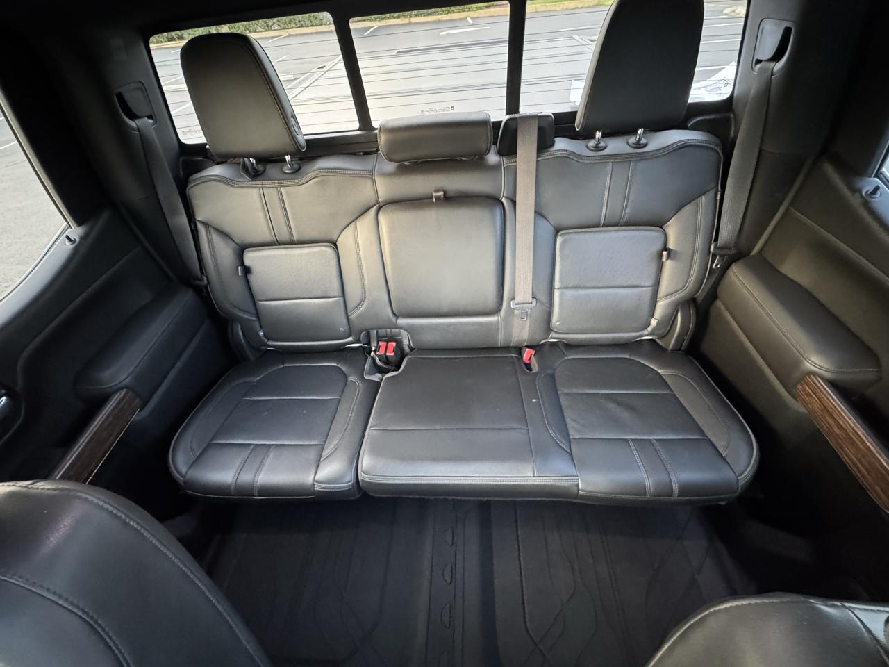 Chevrolet Silverado 1500 High Country Crew Cab Long Box 4WD 2020