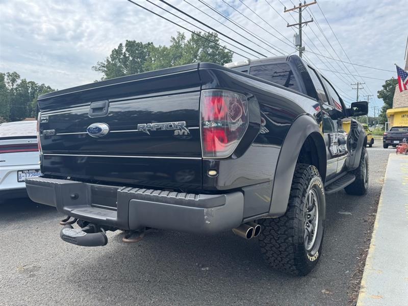 Ford F-150 4WD SuperCrew 145" SVT Raptor 2010