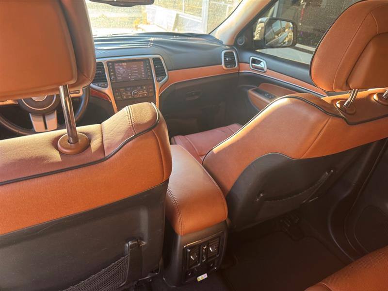 Jeep Grand Cherokee Overland 4WD 2012