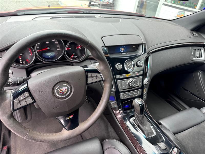 Cadillac CTS V Coupe 2011