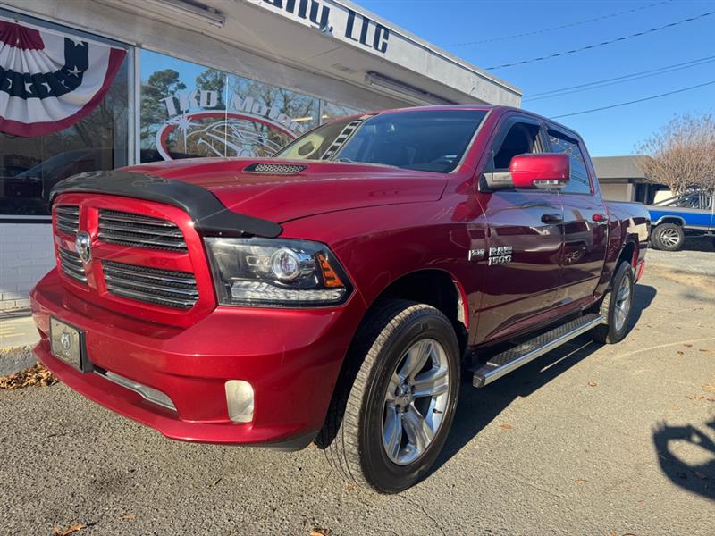 RAM 1500 Sport Crew Cab SWB 4WD 2013