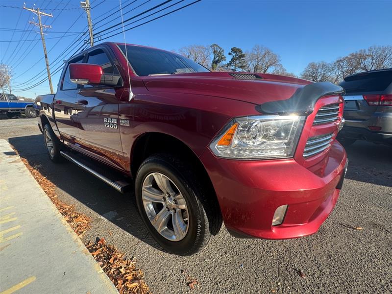 RAM 1500 Sport Crew Cab SWB 4WD 2013