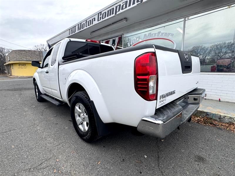 Nissan Frontier SV V6 King Cab 4WD 2011