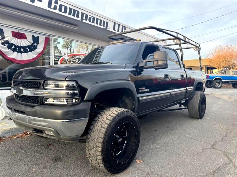 Chevrolet Silverado 2500HD Crew Cab Long Bed 4WD 2002