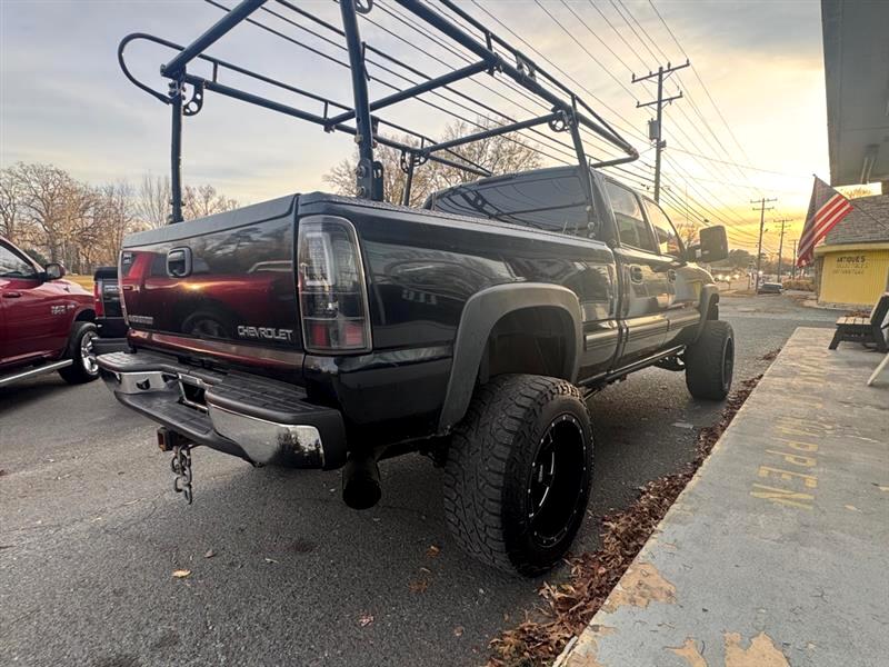 Chevrolet Silverado 2500HD Crew Cab Long Bed 4WD 2002
