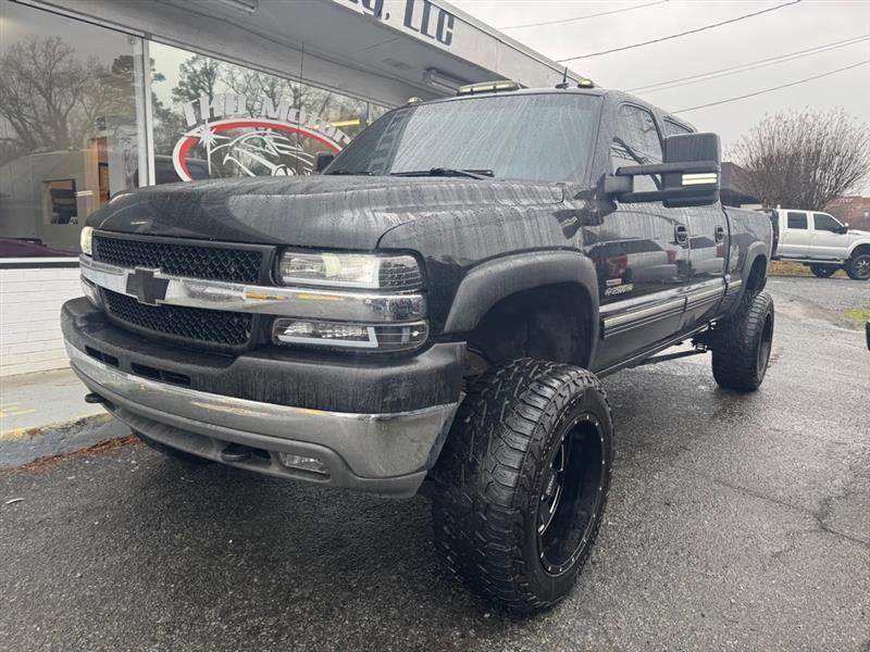 Chevrolet Silverado 2500HD Crew Cab Long Bed 4WD 2002