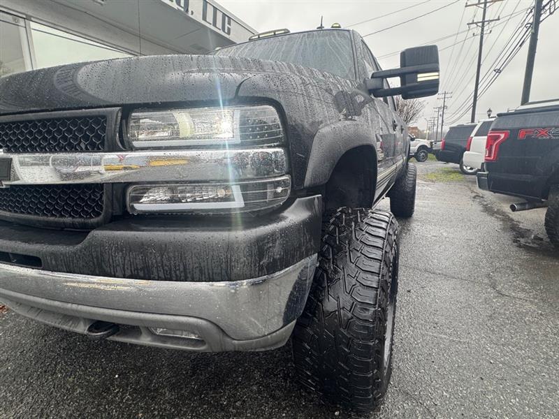 Chevrolet Silverado 2500HD Crew Cab Long Bed 4WD 2002