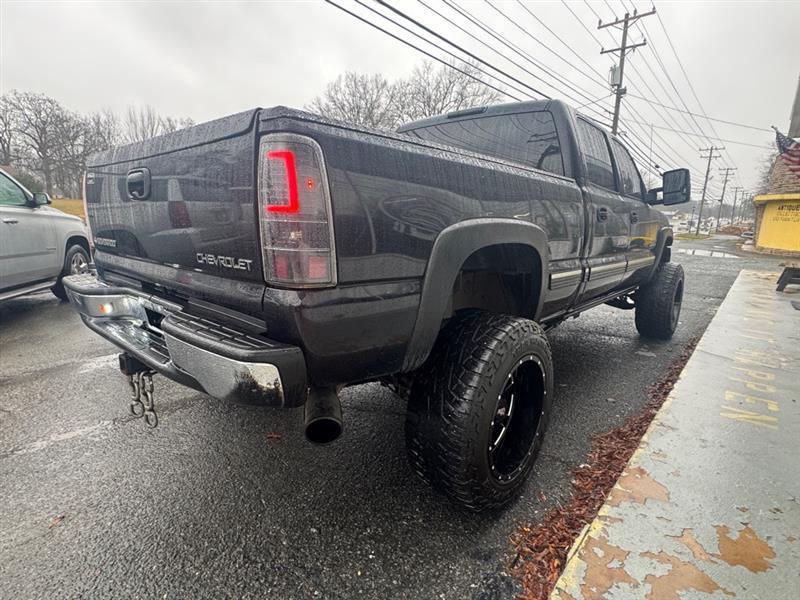 Chevrolet Silverado 2500HD Crew Cab Long Bed 4WD 2002