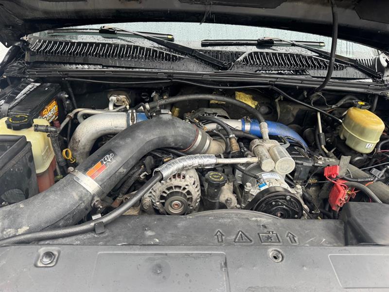 Chevrolet Silverado 2500HD Crew Cab Long Bed 4WD 2002