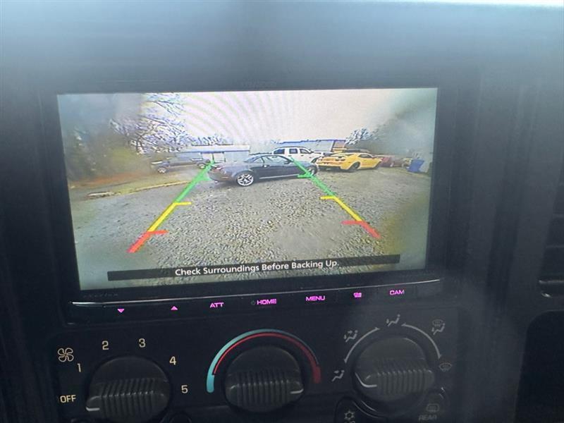 Chevrolet Silverado 2500HD Crew Cab Long Bed 4WD 2002