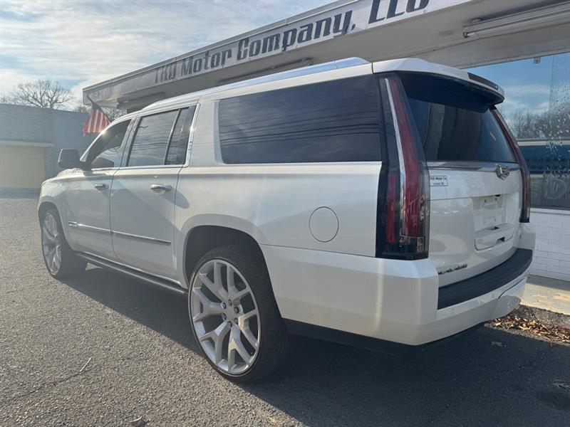 Cadillac Escalade ESV Platinum 4WD 2015