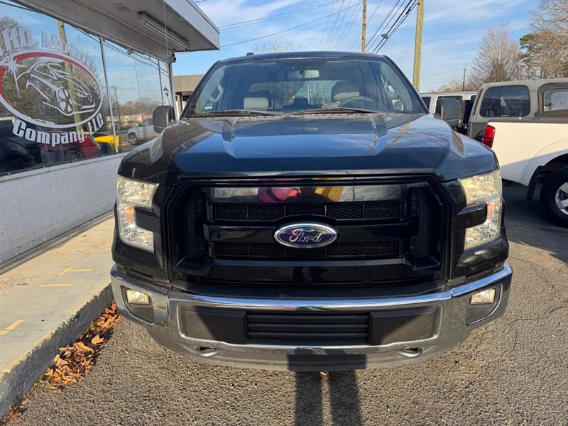 Ford F-150 XL SuperCrew 5.5-ft. Bed 4WD 2015