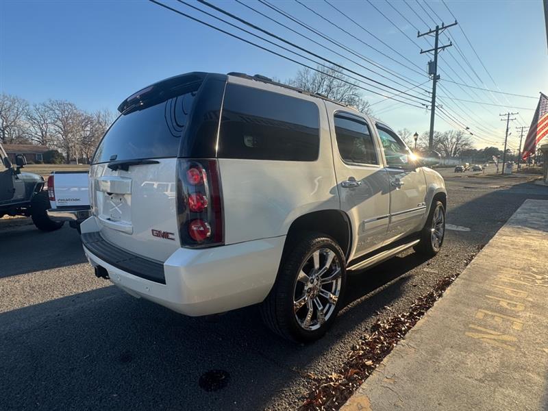 GMC Yukon SLT1 4WD 2012