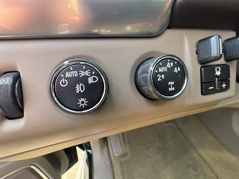 Chevrolet Suburban LTZ 1500 4WD 2015