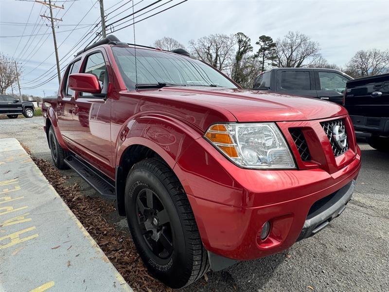 Nissan Frontier S Crew Cab 4WD 2012